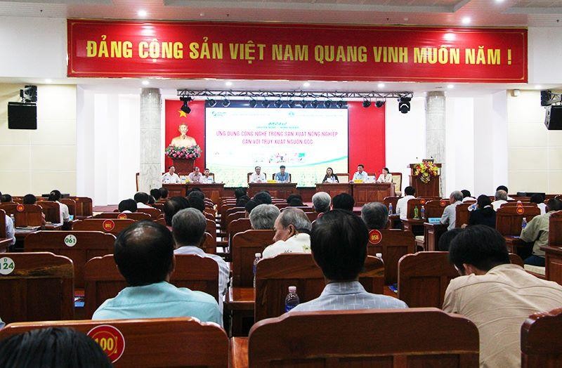 Ứng dụng công nghệ trong sản xuất nông nghiệp gắn với truy xuất nguồn gốc nông sản tại Hậu Giang