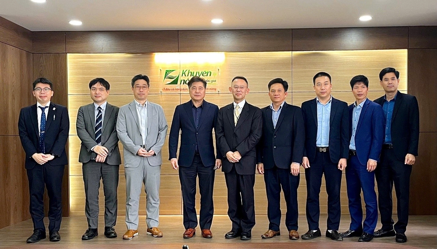 Trung tâm Khuyến nông quốc gia làm việc với đoàn công tác của Bộ Nông Lâm Ngư nghiệp Nhật Bản