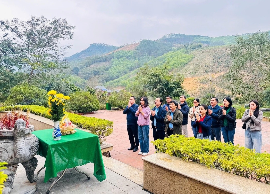 Chi bộ 1 - Đảng bộ Trung tâm Khuyến nông quốc gia tổ chức sinh hoạt chuyên đề năm 2025