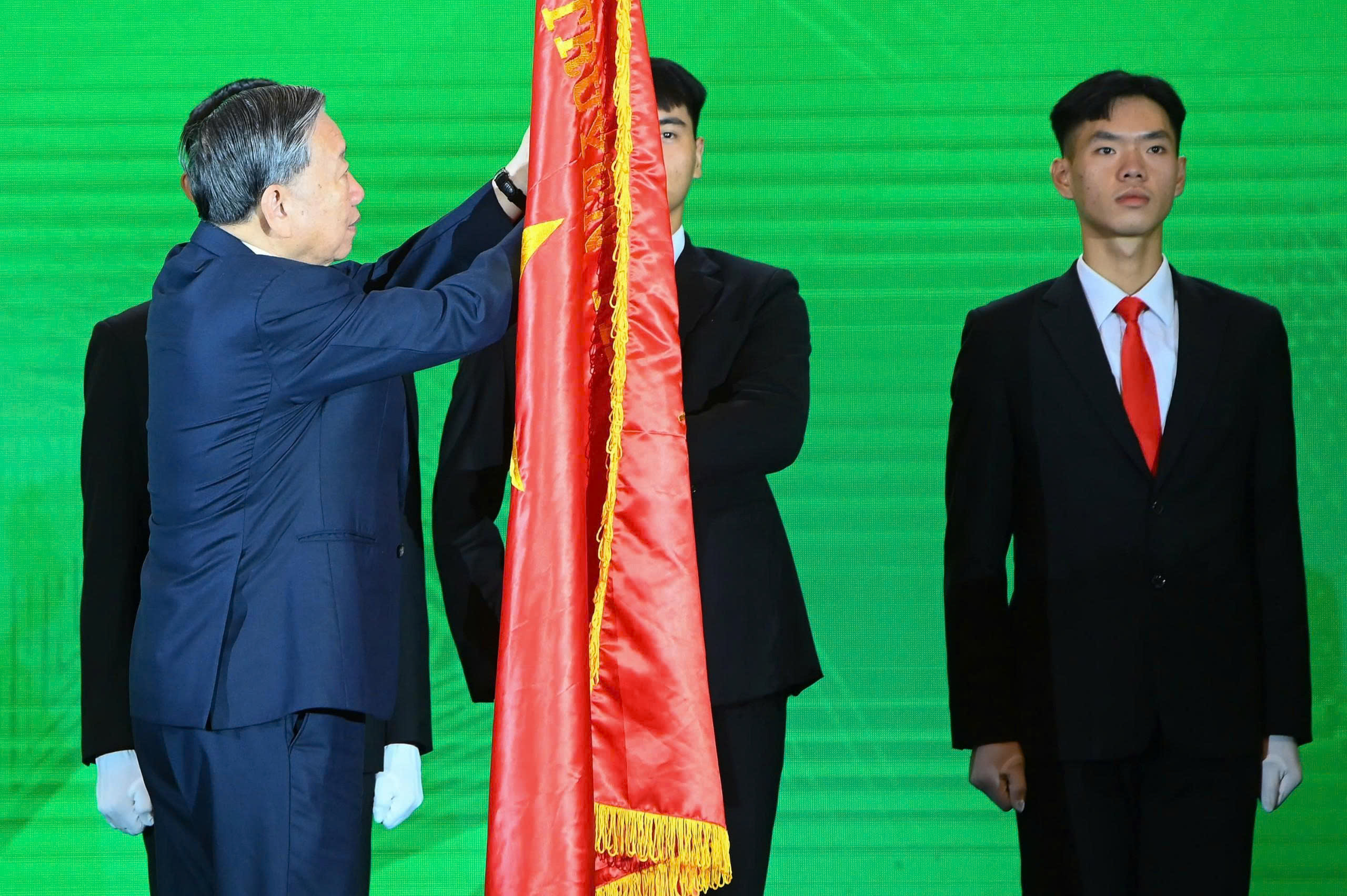 80 NĂM NGÀNH NÔNG NGHIỆP VÀ MÔI TRƯỜNG VƯƠN TỚI KỶ NGUYÊN XANH