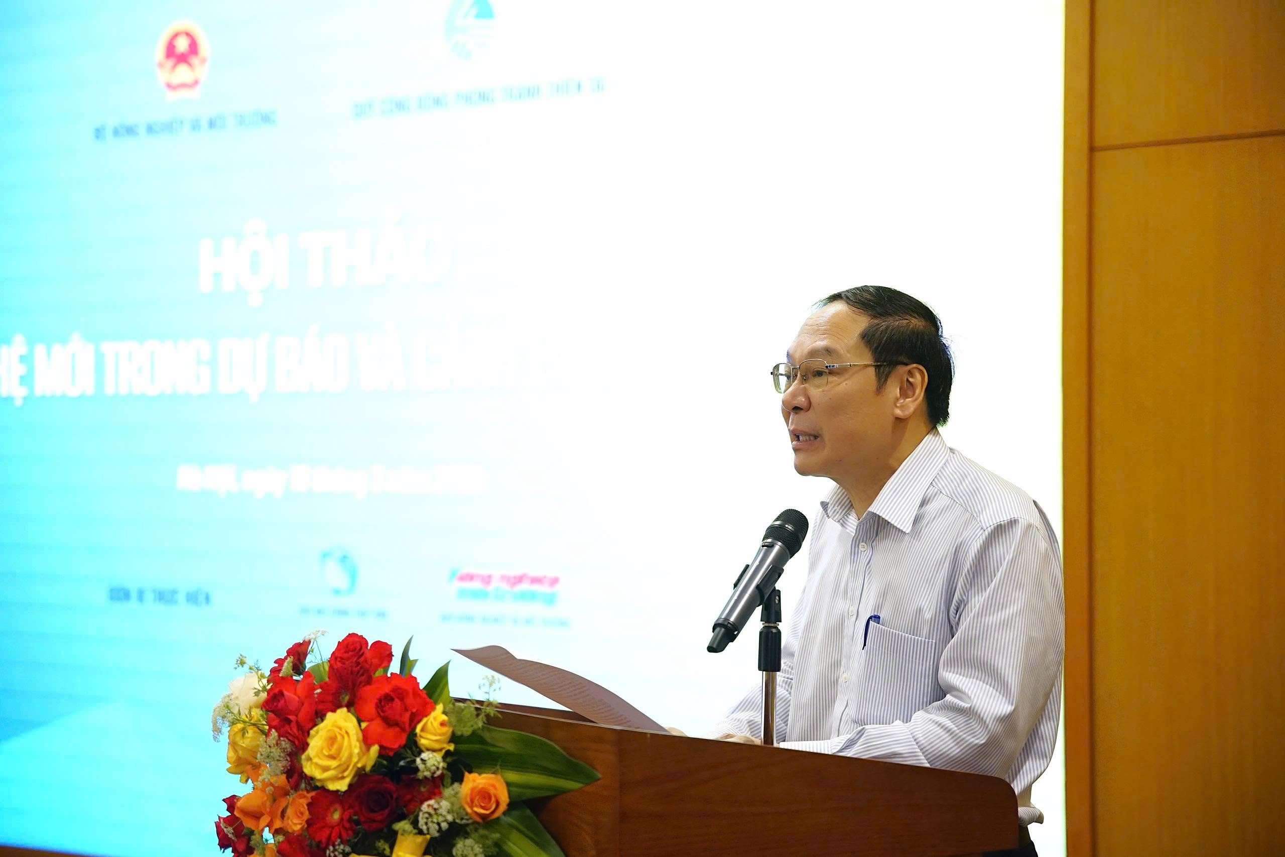 Hội thảo “Công nghệ mới trong dự báo và cảnh báo sớm thiên tai”