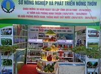 Hội chợ thương mại triển lãm “Ninh Thuận - 30 năm một chặng đường đổi mới và phát triển”